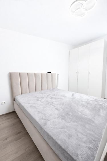 Apartament 2 camere cu parcare și curte proprie - 2