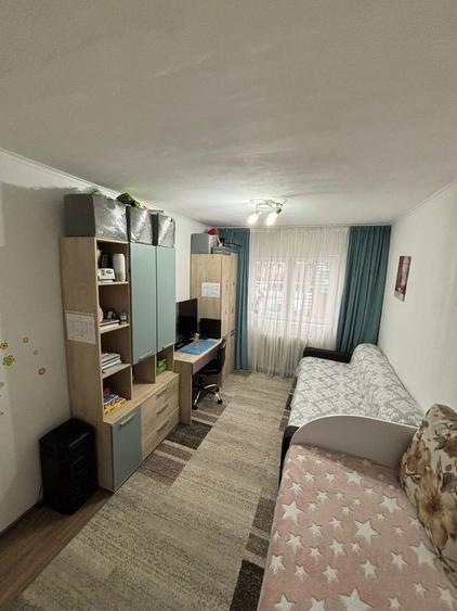 Vand apartament cu doua camere - 6