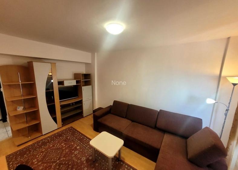 Garsoniera 35mp, etaj intermediar,parcare, zona Ultracentrala