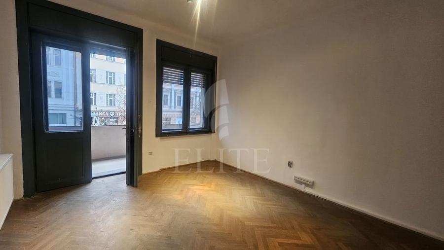 Apartament 4 camere în zona P-TA UNIRII - 10