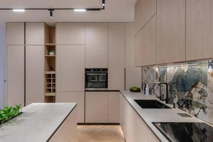 Direct Proprietar! Calduros, spatios si luxos - 0 comision - 5