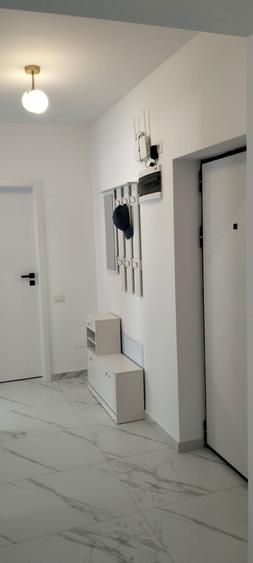 Inchiriez apartament cu doua camere - 1
