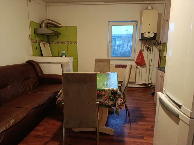 Propritar inchiriez apartament 2 camere - 2