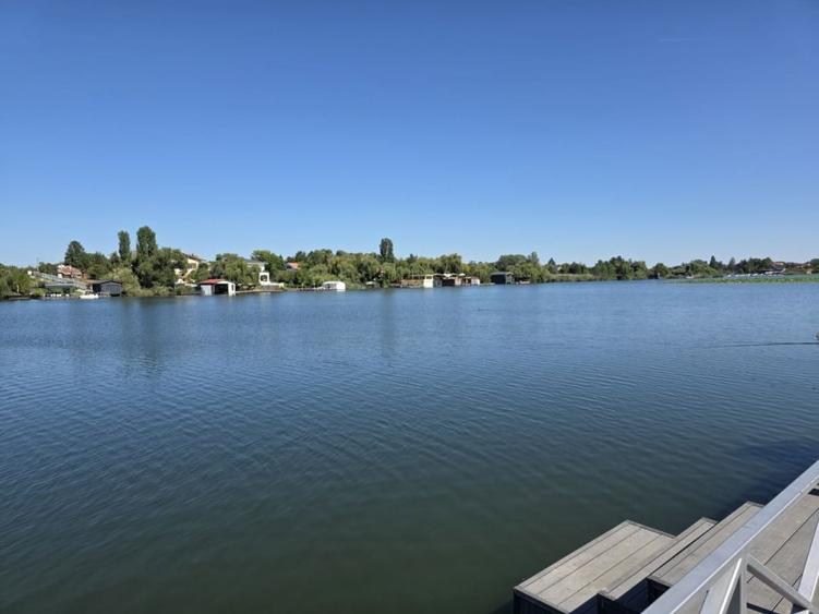 Vanzare teren cu deschidere la lac, zona Ciofliceni - Sangov. - 3