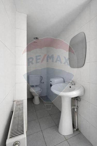 ONIX BRASOV - SPATIU COMERCIAL CU VITRINA DE 20 M - 10