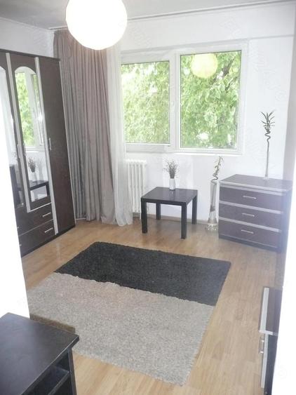 Proprietar inchiriez garsoniera Doamna Ghica Luntrei , 300 euro - 2