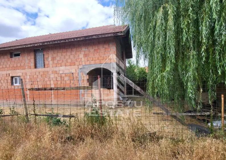 Casa individuala cu 7 camere,si teren de 550 mp,Dudestii Noi - 2