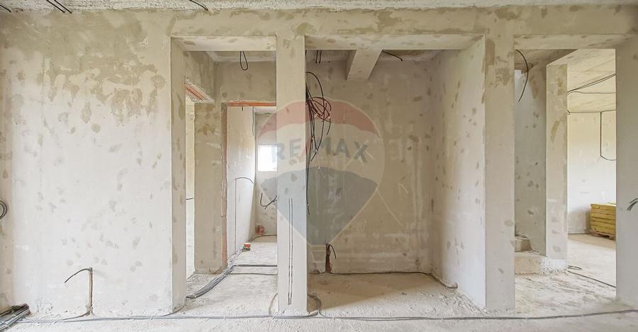 Casa spa?ioasa la gri, 4 camere, 3 bai, teren 500 mp ... - 8