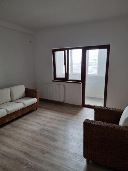 Oportunitate de Investiție: Apartament  cu potențial de impărțire în 2 unitati - 15