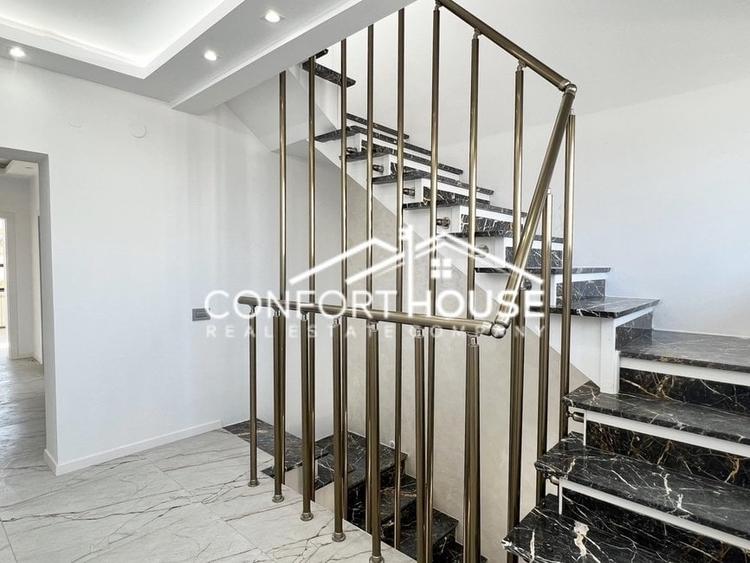 Proprietate superba situata in apropierea padurii - 27