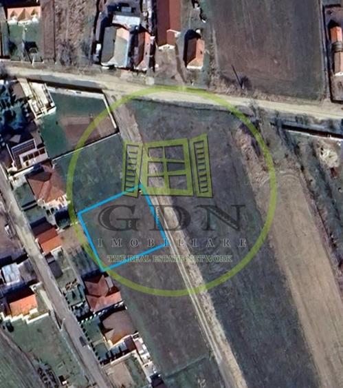 Teren intravilan construibil, suprafață 1000 mp, Leș - 1