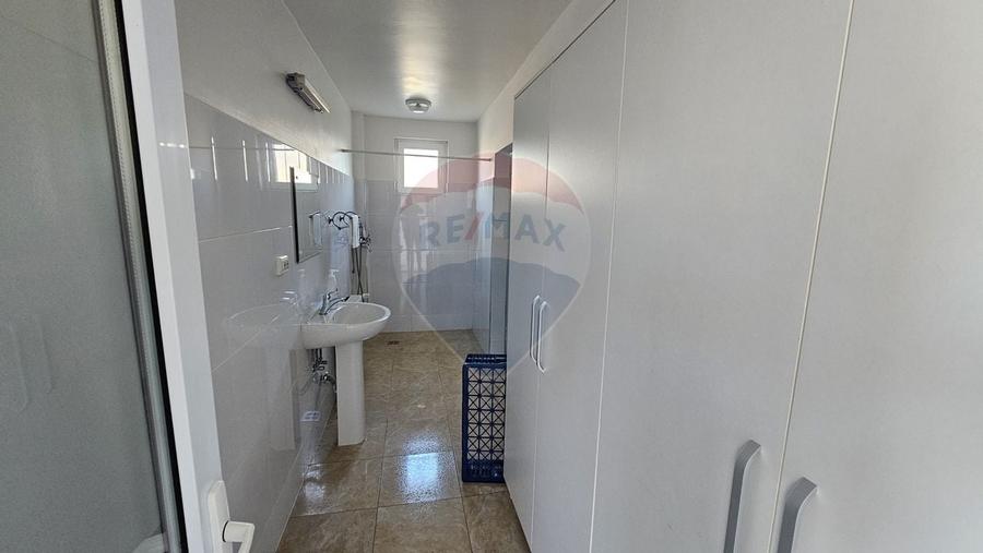 Complex comercial-cofetarie, patiserie pitzerie- Udesti, Suceava - 14