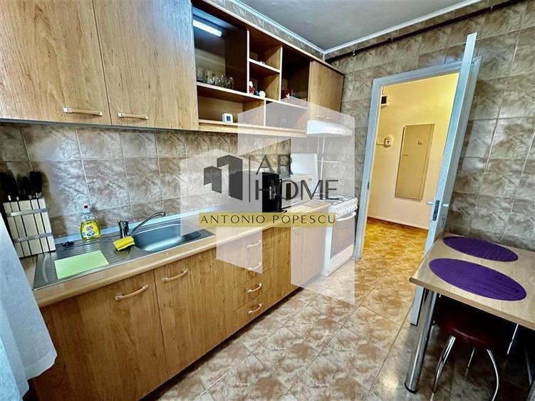 Vanzare apartament 3 camere, centrala proprie, Ploiesti, zona Nord - 14