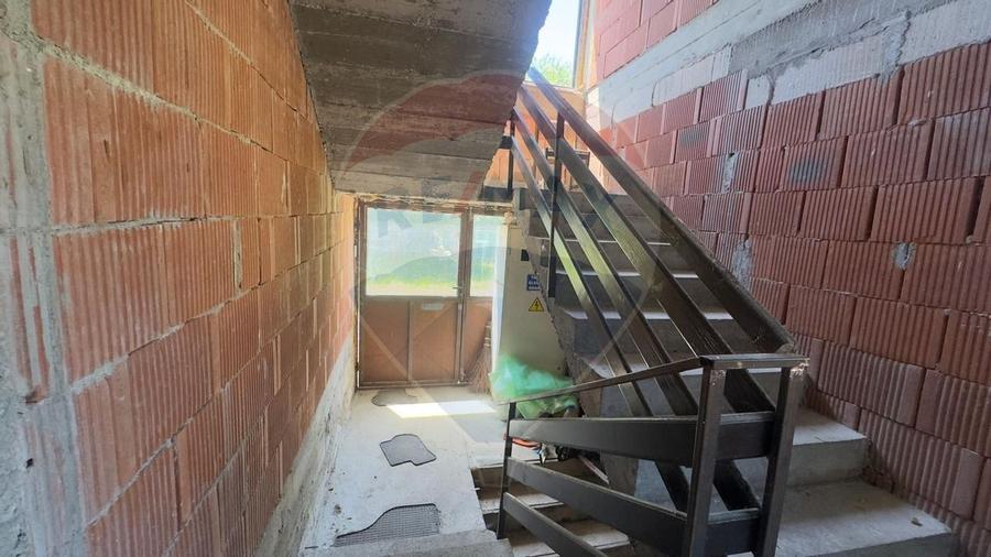 VILA IMPRESIONANTA DE VANZARE - BUGHEA DE SUS, ARGES - 25