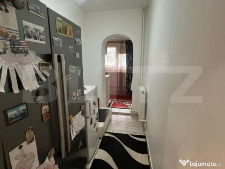 Apartament cu 3 camere, 55 mp, parter, zona George Enescu - 1