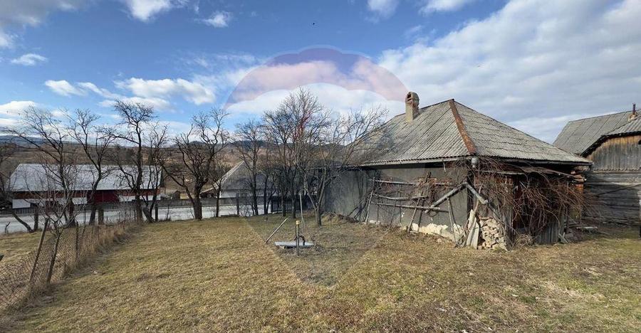 DE VANZARE Casa Traditionala Localitatea Mara, Maramures - 1