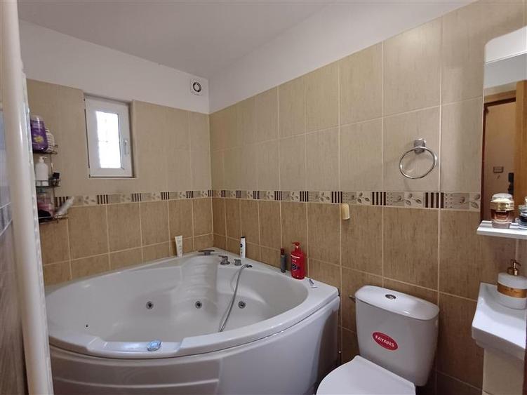 Casa 5 camere - teren 1400mp - Magurele - Str. Fecioarei - 11