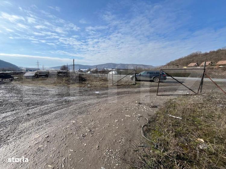 Cladire Comerciala/Pensiune - Zona Teraplast - Front 96 ml + Teren - 1