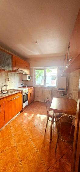 Apartament 3 camere decomandate zona Inel 2 - 1