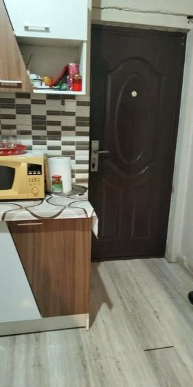 Vand apartament la demisol - 2