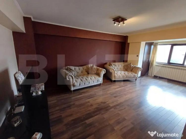 Apartament de inchiriat, cu 2 camere, 63 mp, decomandat, zon - 5