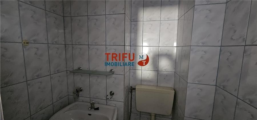Apartament cu 3 camere etaj 3 Zona Mercur - 6