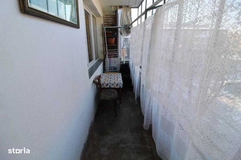 Vand apartament 2 camere in Hunedoara, Micro2-Str.Munteniei, etaj 3... - 1