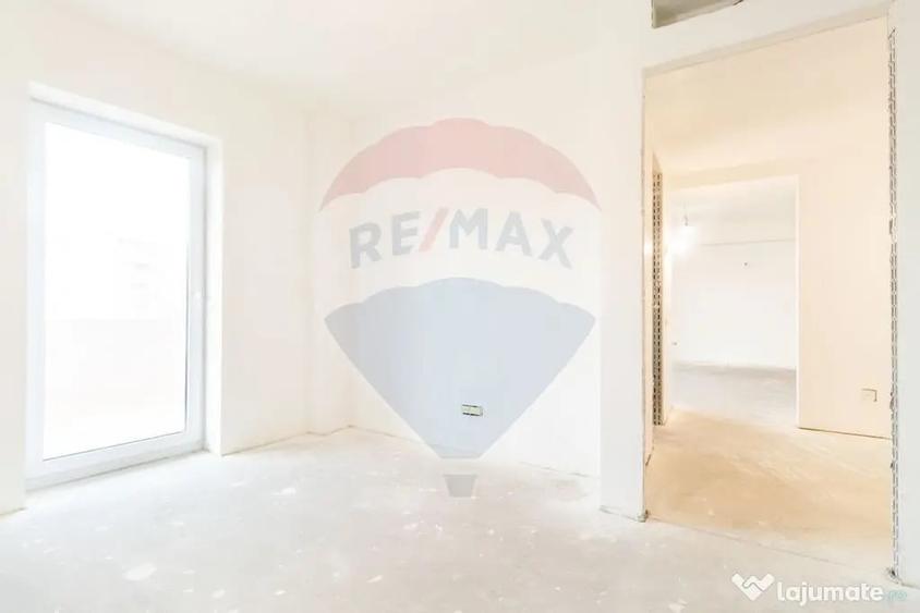 Apartament cu 3 camere de vanzare in zona Damaroaia - Pet... - 11