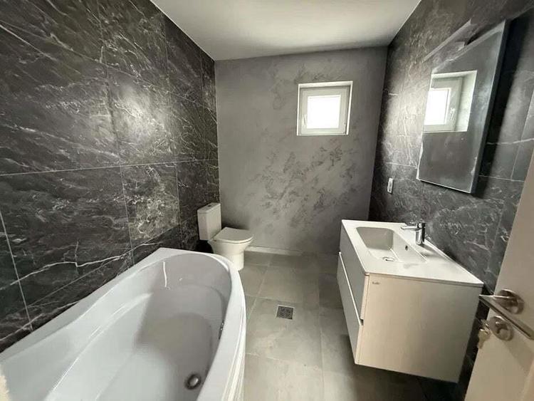 Viile Dalului Mic - Vanzare casa triplex - 6