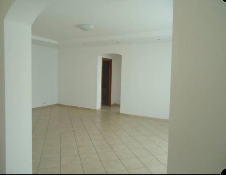 Vila de inchiruat zona Mihai Bravu - 3