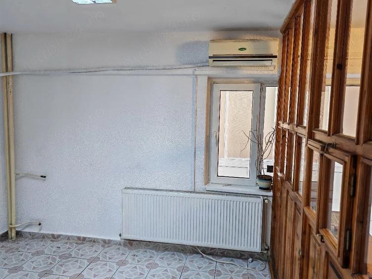 Spațiu comercial, de 100 mp, în Furculești