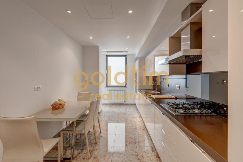 Apartament cu 3 camere decomandat, mobilat în Primăverii