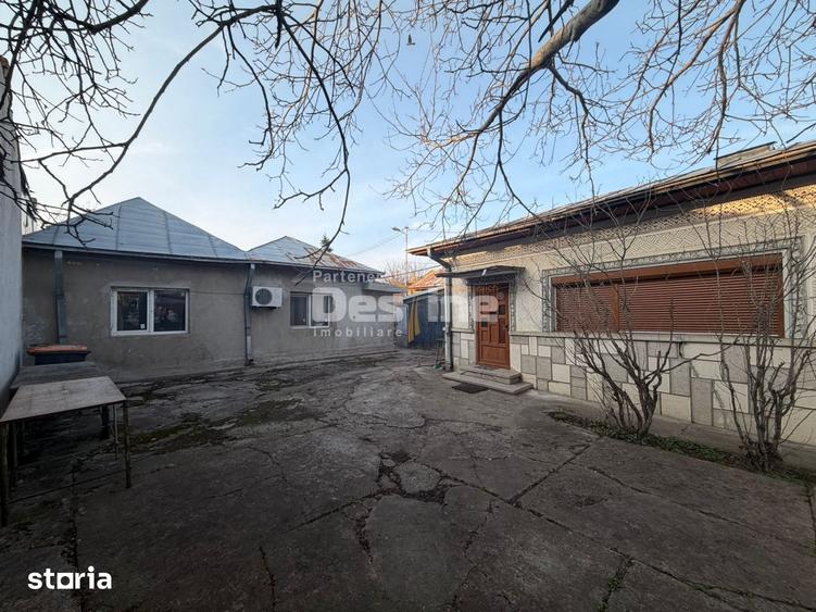 Casă cu 3 camere cu Teren 900 Mp în Giulești