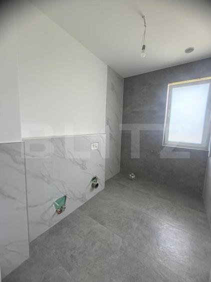 Casa superba, 5 camere, 126 mp, 6 ari teren, zona Patrauti - 9