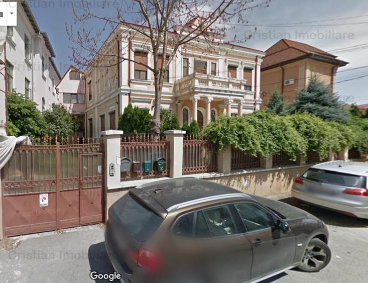 Garsonieră decomandată în Apollo
