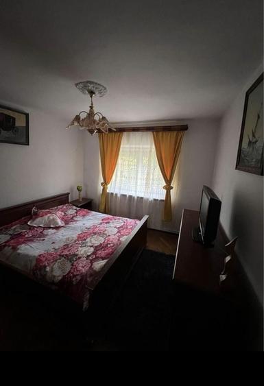 Apartament cu 3 camere în Traian