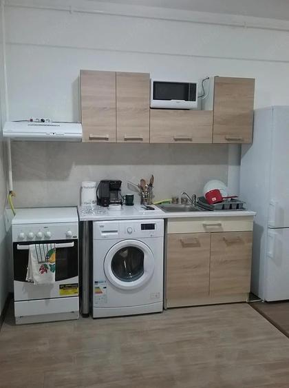Apartament cu 2 camere semidecomandat în Iris