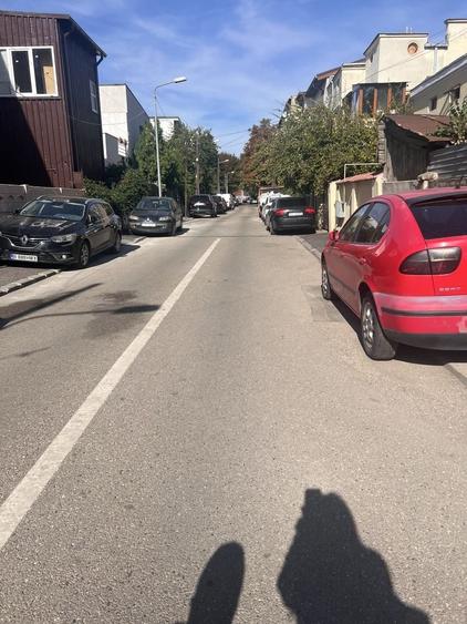 Apartament cu 2 camere semidecomandat în Eroii Revoluției