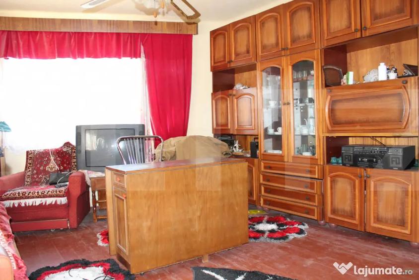 Casă cu 3 camere cu Teren 500 Mp în Belin