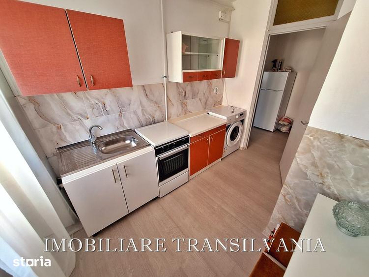 Apartament cu 2 camere decomandat în Independenței