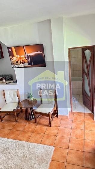 Casă individuală cu 4 camere cu Canalizare în Central