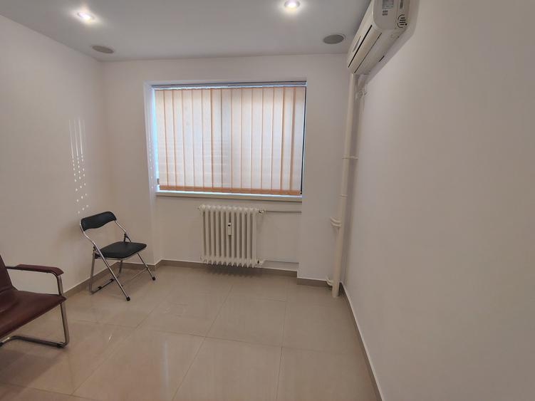 Spațiu comercial, de 65.709999084473 mp, în Casa de Cultură