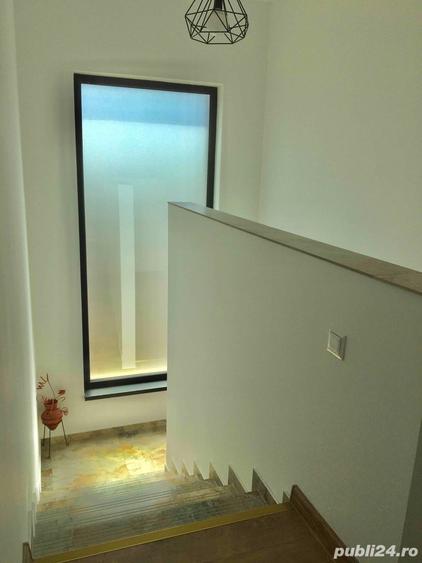 Casă cu 5 camere cu Teren 510 Mp în Malu Mare
