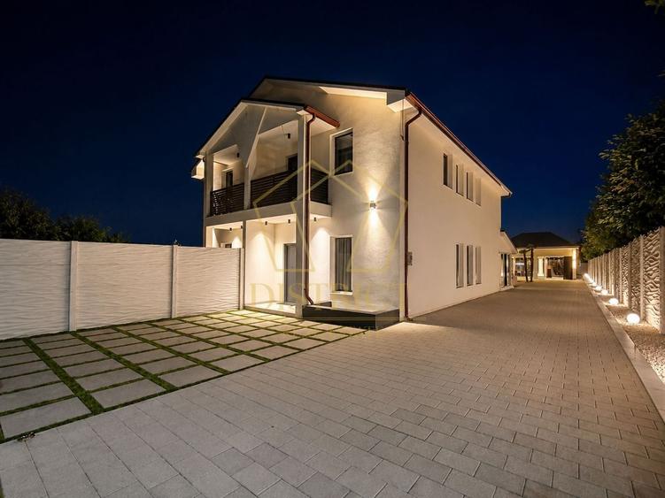 Duplex cu 3 camere cu Canalizare în Dumbrăvița