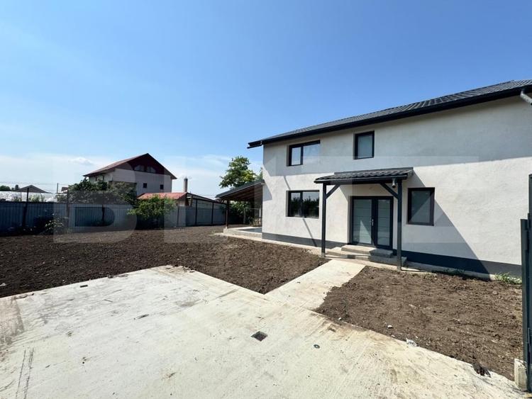 Casă individuală cu 4 camere cu Teren 500 Mp în Nord-Vest