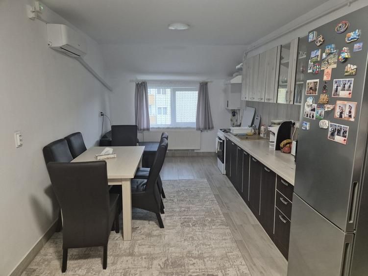 Apartament cu 2 camere semidecomandat în Central