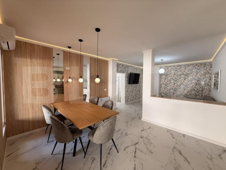 Duplex cu 6 camere cu Canalizare în Romanești