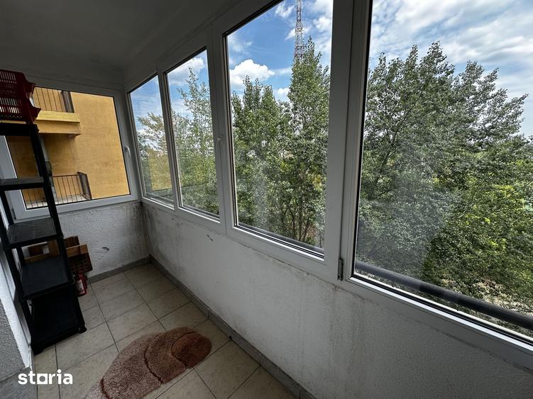 Apartament cu 3 camere decomandat în Centrul Civic