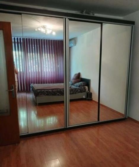 Apartament cu 3 camere decomandat în Brâncoveanu