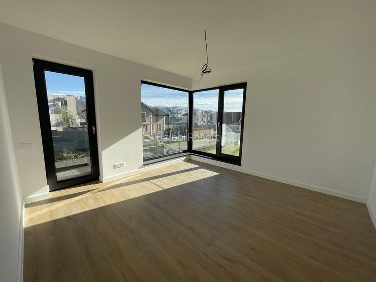 Casa/vila tip duplex